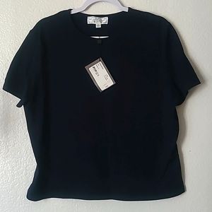 St. John Navy Basic Tee size L NWT